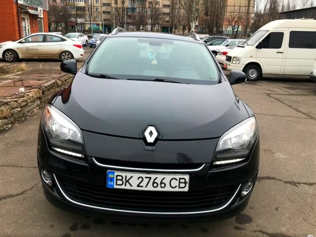 Черный Рено Меган, объемом двигателя 1.5 л и пробегом 186 тыс. км за 9599 $, фото 7 на Automoto.ua