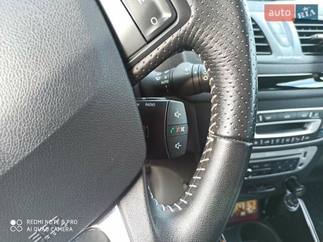 Чорний Рено Меган, об'ємом двигуна 1.46 л та пробігом 219 тис. км за 8600 $, фото 77 на Automoto.ua