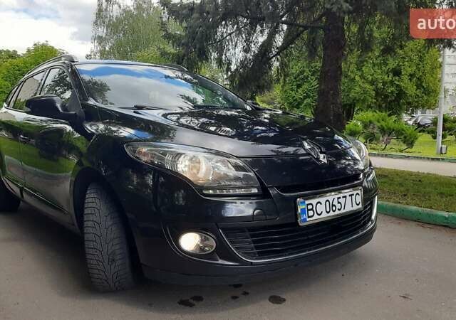 Черный Рено Меган, объемом двигателя 1.5 л и пробегом 276 тыс. км за 8000 $, фото 22 на Automoto.ua