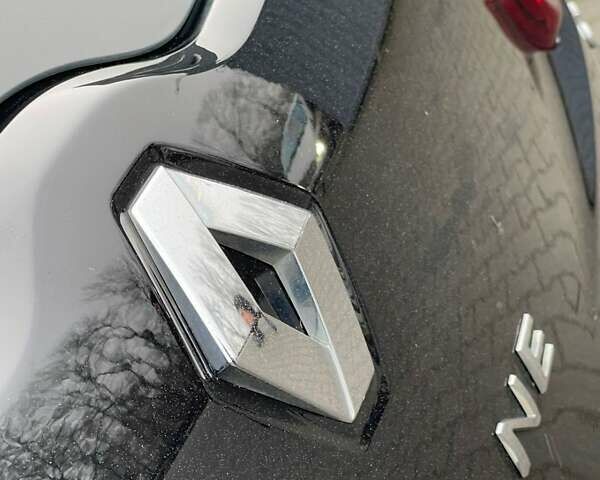 Черный Рено Меган, объемом двигателя 1.5 л и пробегом 214 тыс. км за 8800 $, фото 36 на Automoto.ua