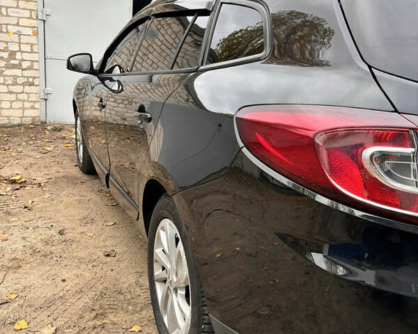 Чорний Рено Меган, об'ємом двигуна 1.5 л та пробігом 227 тис. км за 8800 $, фото 2 на Automoto.ua