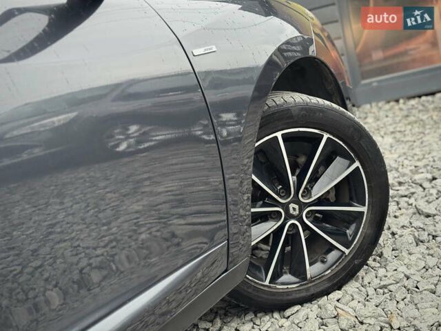 Черный Рено Меган, объемом двигателя 1.5 л и пробегом 280 тыс. км за 8600 $, фото 21 на Automoto.ua