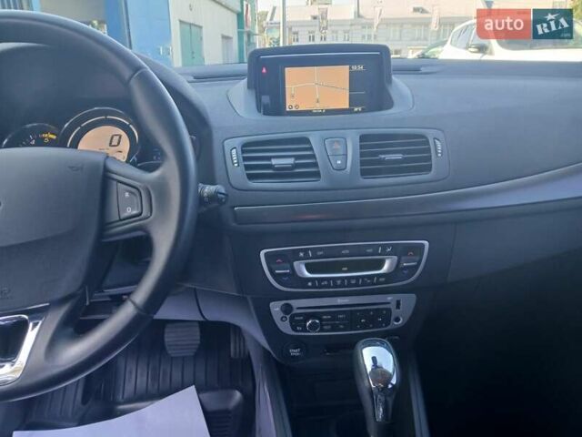 Черный Рено Меган, объемом двигателя 1.46 л и пробегом 238 тыс. км за 8500 $, фото 2 на Automoto.ua