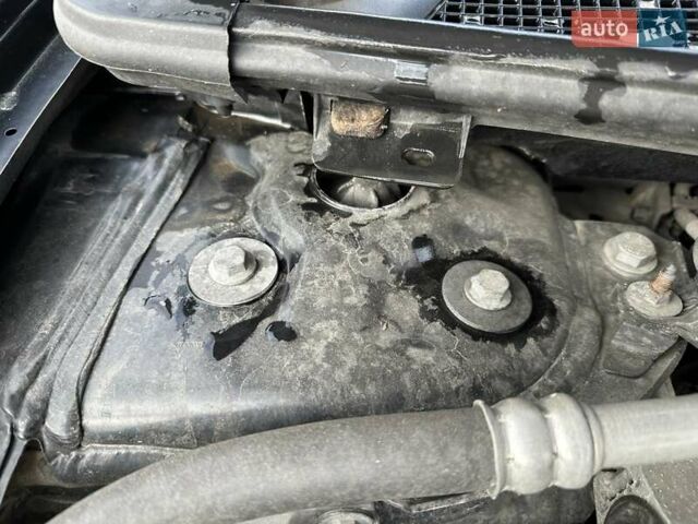 Черный Рено Меган, объемом двигателя 1.6 л и пробегом 198 тыс. км за 9200 $, фото 85 на Automoto.ua