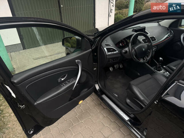 Черный Рено Меган, объемом двигателя 1.5 л и пробегом 238 тыс. км за 9200 $, фото 27 на Automoto.ua