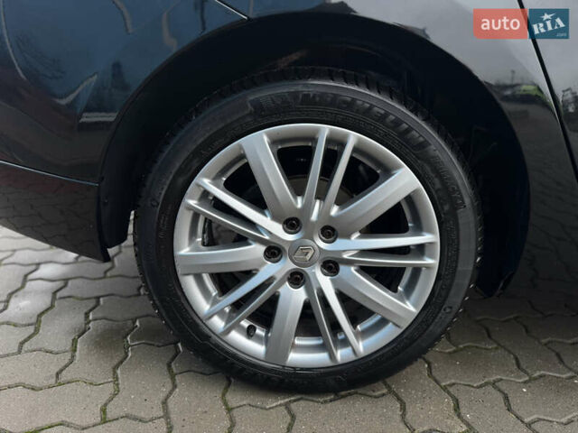 Черный Рено Меган, объемом двигателя 1.5 л и пробегом 237 тыс. км за 9300 $, фото 20 на Automoto.ua