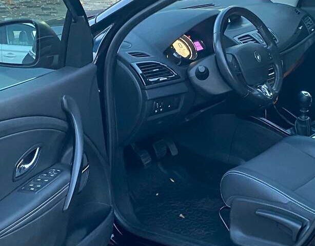 Черный Рено Меган, объемом двигателя 1.46 л и пробегом 224 тыс. км за 8800 $, фото 10 на Automoto.ua