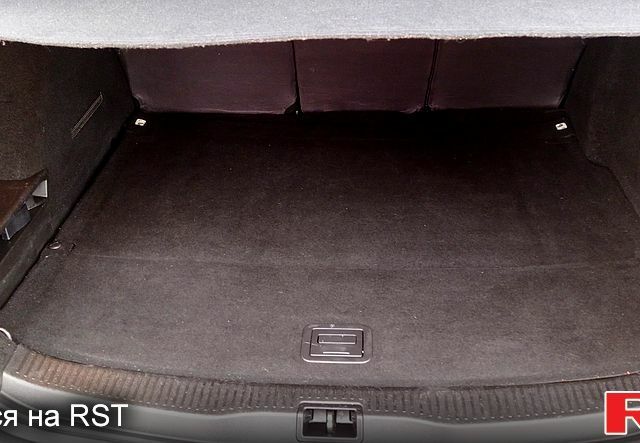 Черный Рено Меган, объемом двигателя 1.5 л и пробегом 244 тыс. км за 8100 $, фото 8 на Automoto.ua