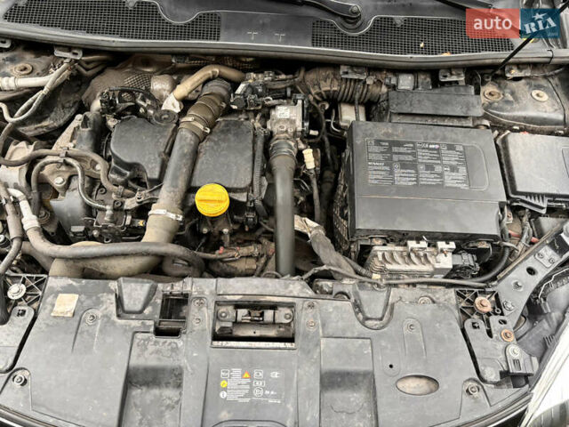 Чорний Рено Меган, об'ємом двигуна 1.5 л та пробігом 227 тис. км за 8800 $, фото 17 на Automoto.ua