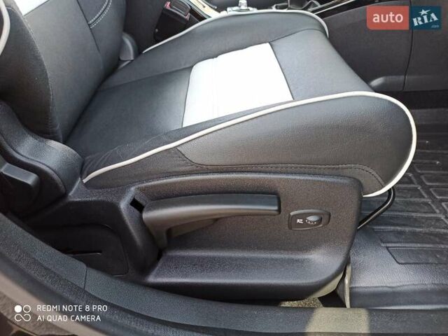 Чорний Рено Меган, об'ємом двигуна 1.46 л та пробігом 219 тис. км за 8600 $, фото 38 на Automoto.ua