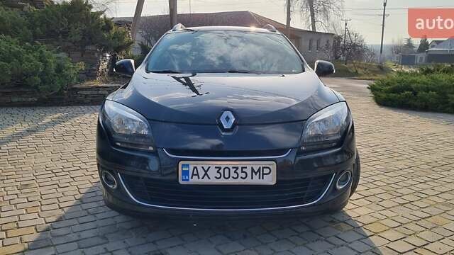 Черный Рено Меган, объемом двигателя 1.46 л и пробегом 280 тыс. км за 7200 $, фото 1 на Automoto.ua