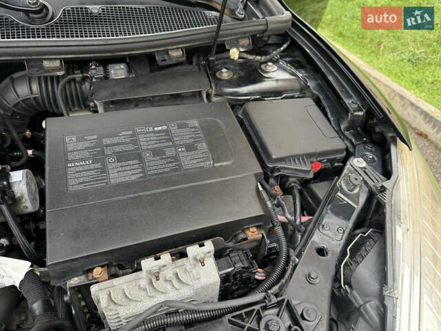Черный Рено Меган, объемом двигателя 1.46 л и пробегом 255 тыс. км за 7000 $, фото 30 на Automoto.ua