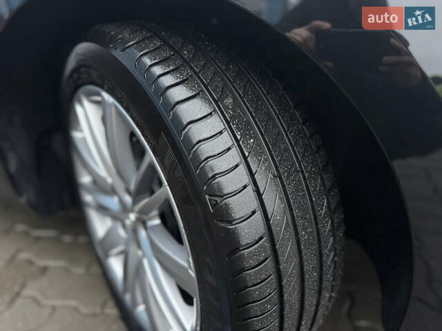 Черный Рено Меган, объемом двигателя 1.5 л и пробегом 237 тыс. км за 9300 $, фото 19 на Automoto.ua