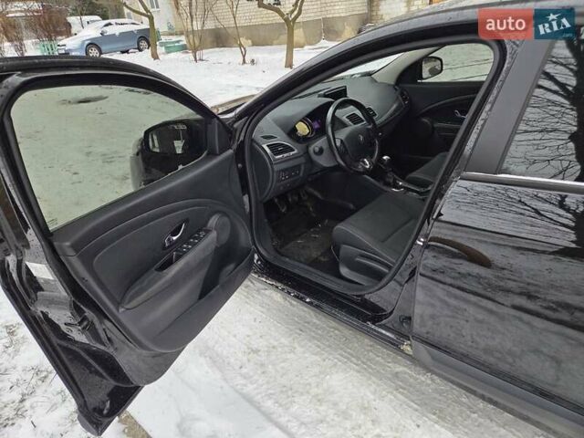 Черный Рено Меган, объемом двигателя 1.46 л и пробегом 257 тыс. км за 8100 $, фото 9 на Automoto.ua
