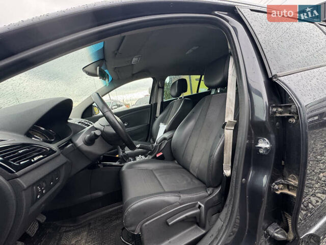 Черный Рено Меган, объемом двигателя 1.5 л и пробегом 280 тыс. км за 8600 $, фото 47 на Automoto.ua