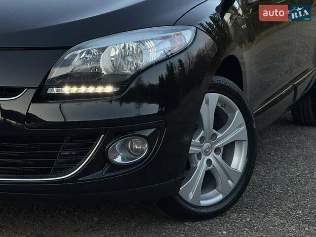 Черный Рено Меган, объемом двигателя 1.5 л и пробегом 240 тыс. км за 8950 $, фото 15 на Automoto.ua