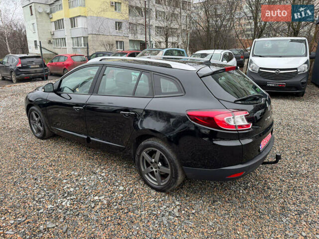 Черный Рено Меган, объемом двигателя 0 л и пробегом 221 тыс. км за 8500 $, фото 13 на Automoto.ua
