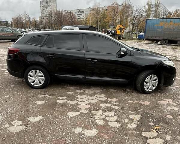 Черный Рено Меган, объемом двигателя 1.46 л и пробегом 154 тыс. км за 6800 $, фото 3 на Automoto.ua