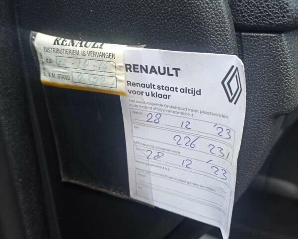 Черный Рено Меган, объемом двигателя 1.46 л и пробегом 228 тыс. км за 9400 $, фото 20 на Automoto.ua