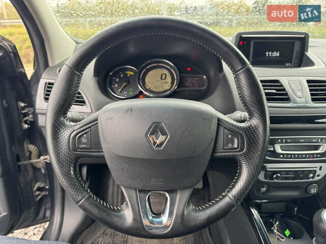 Черный Рено Меган, объемом двигателя 1.5 л и пробегом 280 тыс. км за 8600 $, фото 42 на Automoto.ua