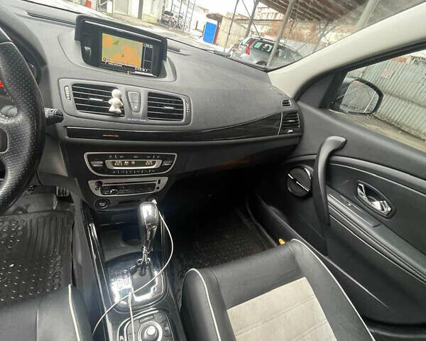 Чорний Рено Меган, об'ємом двигуна 1.46 л та пробігом 230 тис. км за 9000 $, фото 20 на Automoto.ua