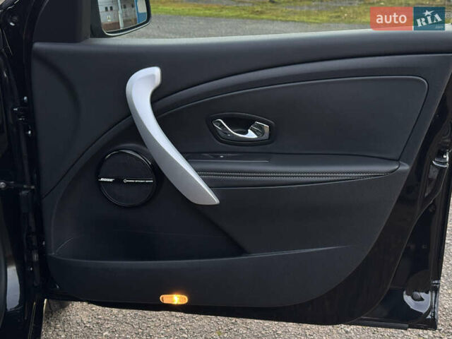 Черный Рено Меган, объемом двигателя 1.5 л и пробегом 240 тыс. км за 8950 $, фото 76 на Automoto.ua