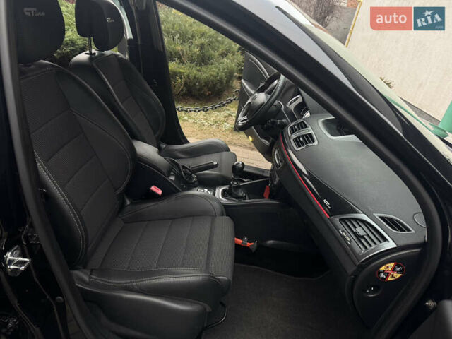 Черный Рено Меган, объемом двигателя 1.5 л и пробегом 238 тыс. км за 9200 $, фото 44 на Automoto.ua