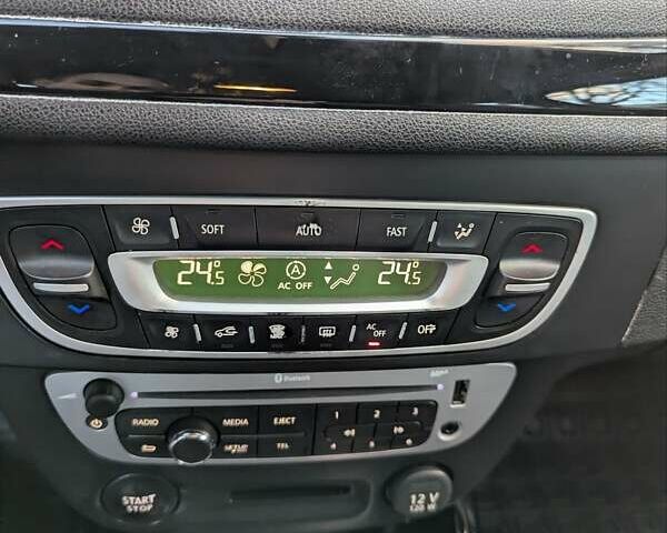 Чорний Рено Меган, об'ємом двигуна 1.5 л та пробігом 258 тис. км за 8800 $, фото 14 на Automoto.ua