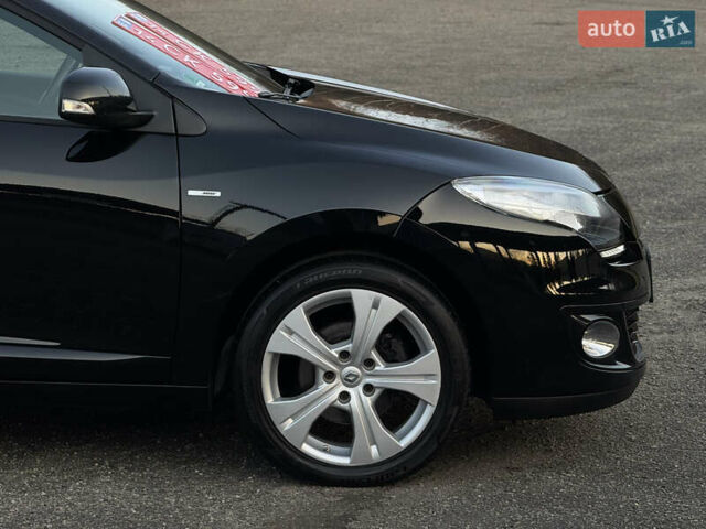 Черный Рено Меган, объемом двигателя 1.5 л и пробегом 240 тыс. км за 8950 $, фото 30 на Automoto.ua