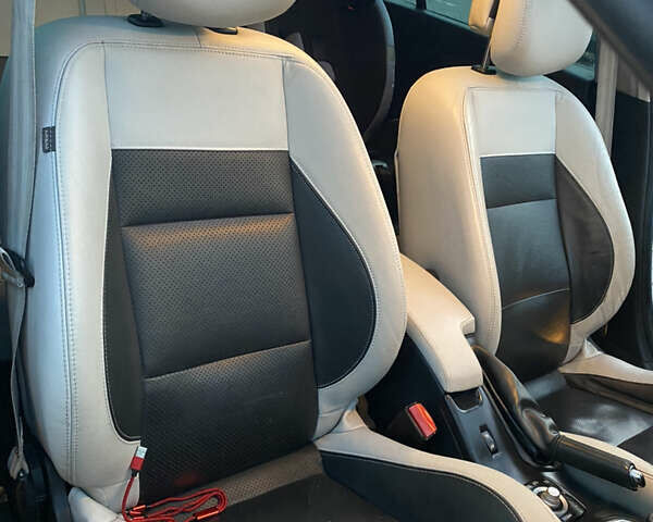 Черный Рено Меган, объемом двигателя 1.46 л и пробегом 263 тыс. км за 8600 $, фото 6 на Automoto.ua