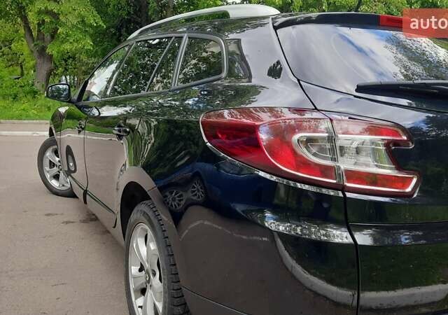 Черный Рено Меган, объемом двигателя 1.5 л и пробегом 276 тыс. км за 8000 $, фото 38 на Automoto.ua