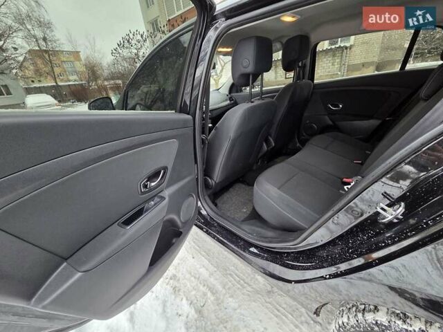 Черный Рено Меган, объемом двигателя 1.46 л и пробегом 257 тыс. км за 8100 $, фото 12 на Automoto.ua