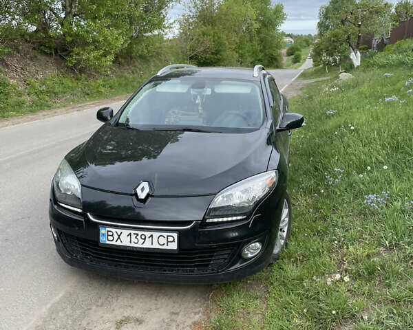 Черный Рено Меган, объемом двигателя 1.5 л и пробегом 300 тыс. км за 7400 $, фото 1 на Automoto.ua