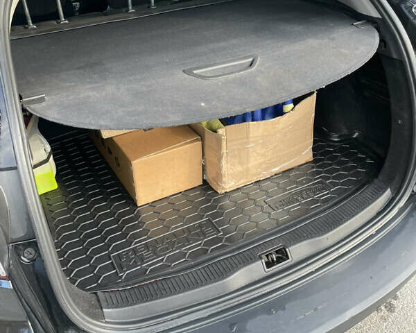 Черный Рено Меган, объемом двигателя 1.5 л и пробегом 300 тыс. км за 7400 $, фото 10 на Automoto.ua