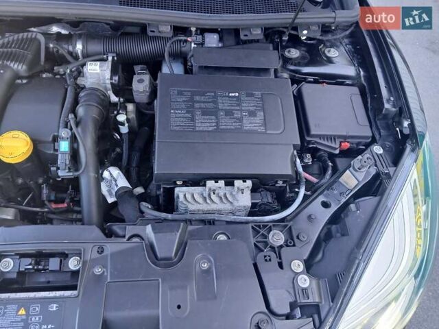 Черный Рено Меган, объемом двигателя 1.46 л и пробегом 238 тыс. км за 8500 $, фото 31 на Automoto.ua