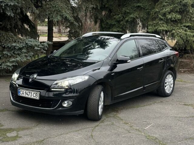 Черный Рено Меган, объемом двигателя 1.5 л и пробегом 260 тыс. км за 8600 $, фото 6 на Automoto.ua