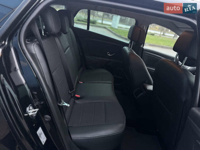 Черный Рено Меган, объемом двигателя 1.5 л и пробегом 237 тыс. км за 9300 $, фото 39 на Automoto.ua