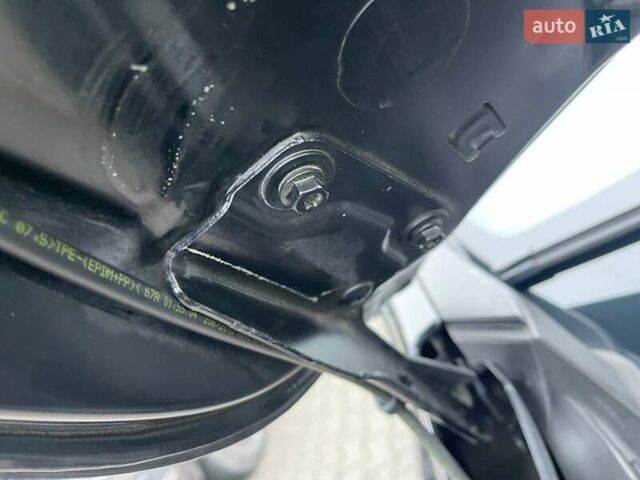 Черный Рено Меган, объемом двигателя 1.5 л и пробегом 214 тыс. км за 8800 $, фото 99 на Automoto.ua