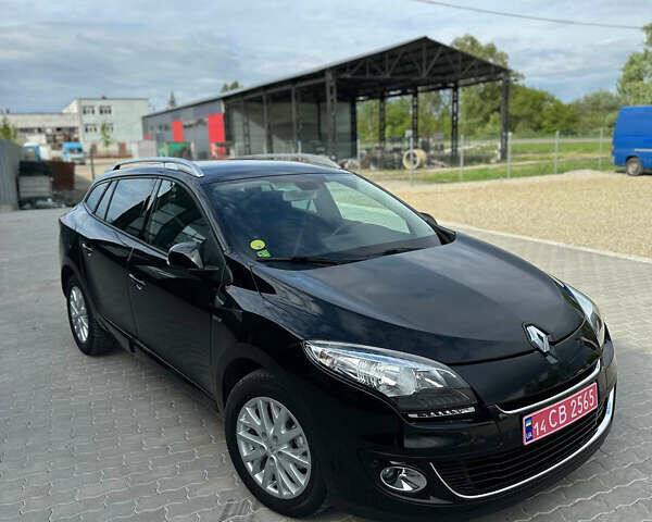 Черный Рено Меган, объемом двигателя 1.5 л и пробегом 240 тыс. км за 7700 $, фото 3 на Automoto.ua