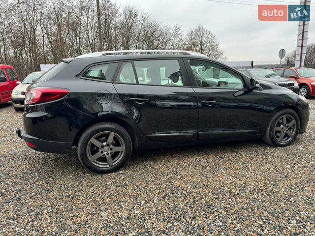 Черный Рено Меган, объемом двигателя 0 л и пробегом 221 тыс. км за 8500 $, фото 27 на Automoto.ua