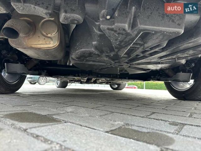 Чорний Рено Меган, об'ємом двигуна 1.6 л та пробігом 198 тис. км за 9500 $, фото 37 на Automoto.ua