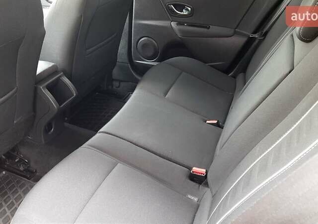 Черный Рено Меган, объемом двигателя 1.5 л и пробегом 276 тыс. км за 8000 $, фото 45 на Automoto.ua