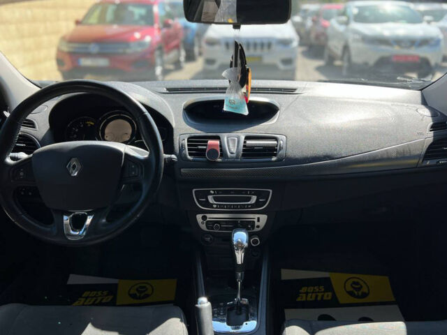 Рено Меган 2013 в Ивано-Франковске на Automoto.ua Черный Рено Меган, объемом двигателя 1.5 л и пробегом 240 тыс. км за 7800 $, фото 11 на Automoto.ua