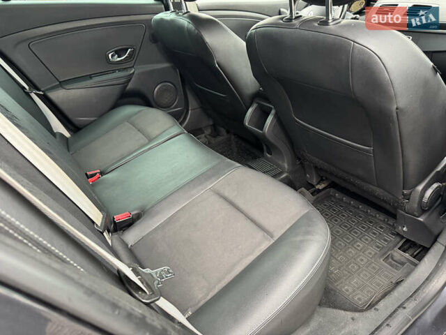 Черный Рено Меган, объемом двигателя 1.5 л и пробегом 280 тыс. км за 8600 $, фото 35 на Automoto.ua