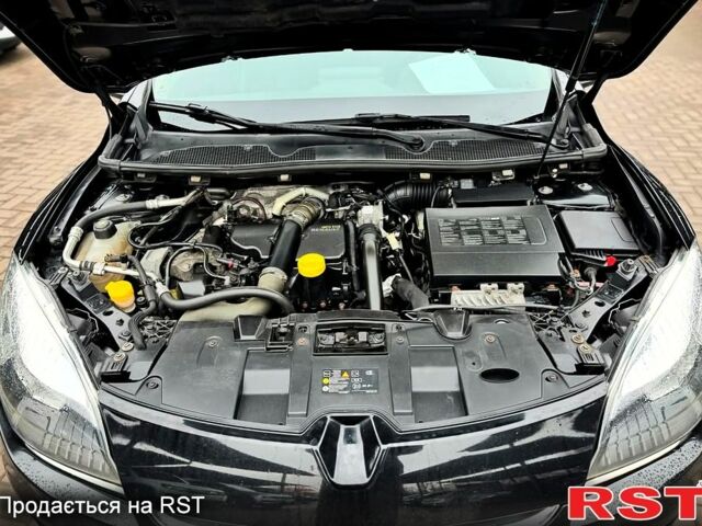 Черный Рено Меган, объемом двигателя 1.5 л и пробегом 186 тыс. км за 9599 $, фото 6 на Automoto.ua