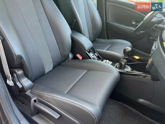 Чорний Рено Меган, об'ємом двигуна 1.5 л та пробігом 264 тис. км за 9300 $, фото 18 на Automoto.ua