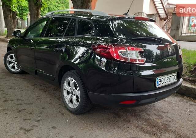 Черный Рено Меган, объемом двигателя 1.5 л и пробегом 276 тыс. км за 8000 $, фото 10 на Automoto.ua