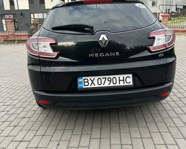 Черный Рено Меган, объемом двигателя 1.46 л и пробегом 202 тыс. км за 7600 $, фото 5 на Automoto.ua