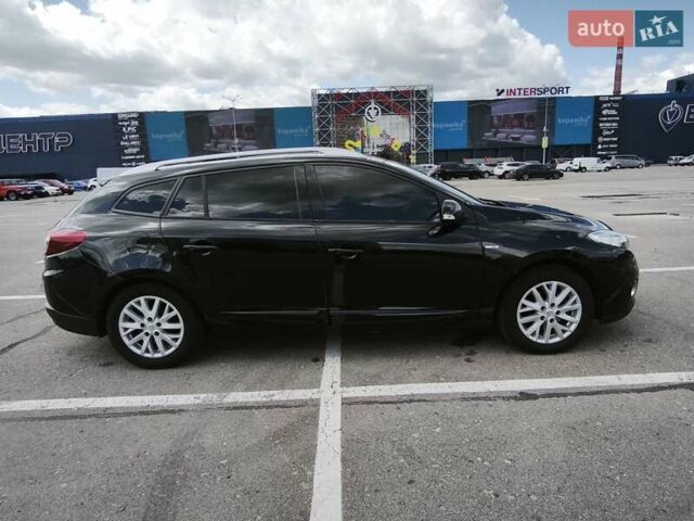 Черный Рено Меган, объемом двигателя 1.46 л и пробегом 350 тыс. км за 9000 $, фото 4 на Automoto.ua