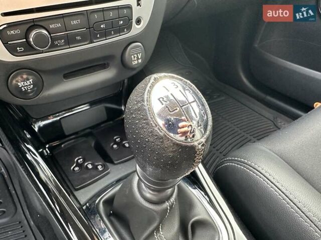 Чорний Рено Меган, об'ємом двигуна 1.6 л та пробігом 198 тис. км за 9500 $, фото 59 на Automoto.ua